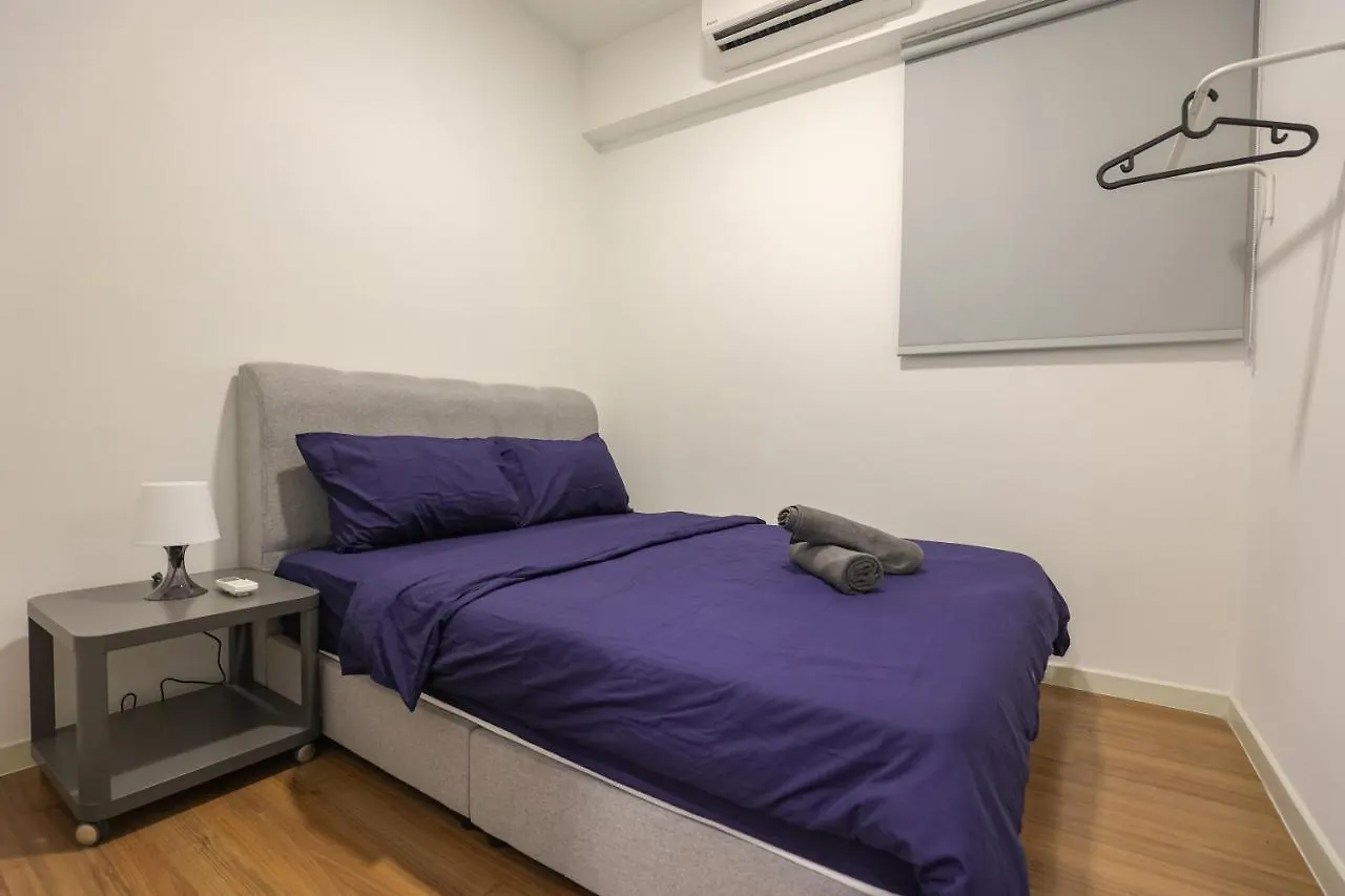 דירה קואלה לומפור Lovely 3-Bedroom W Pool 7 Pax - Jalan Cheras